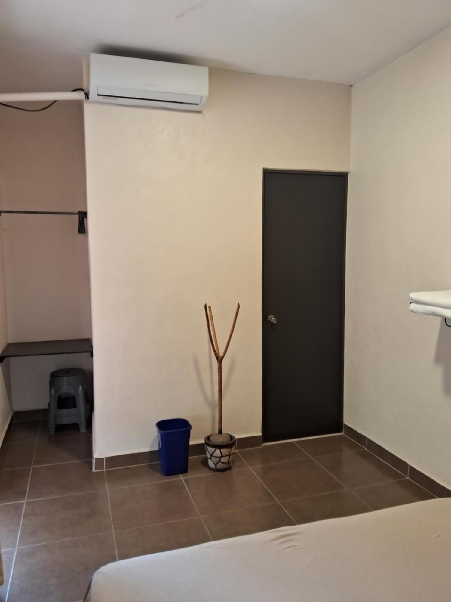 Villa lirios Valladolid  Habitación foto